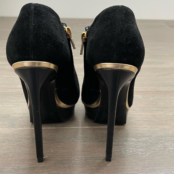 Saint Laurent black suede platform bootie with gold trim, size 35.5 - Picture 4 of 8